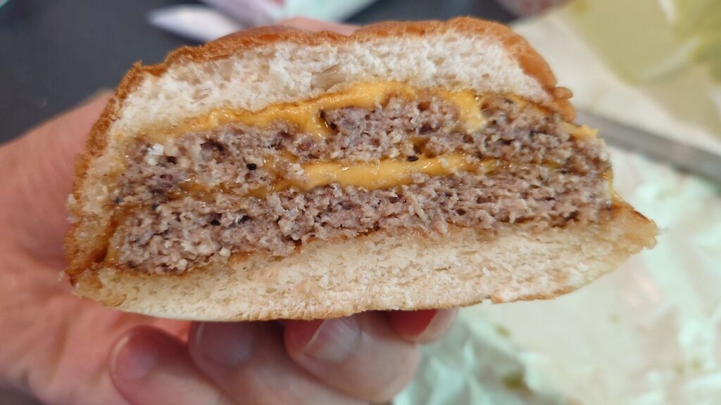 ダブル絶品チーズバーガー実食