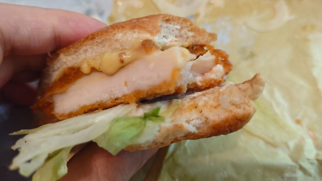 ハニーマスタード チキンフィレバーガーの実食レポ