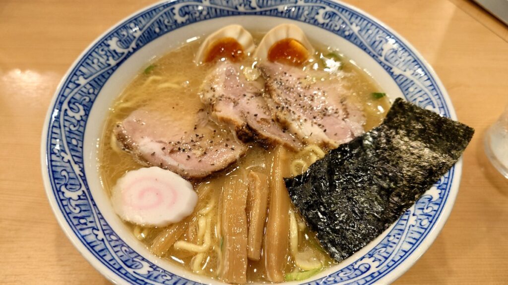 青葉の特製中華そばラーメン